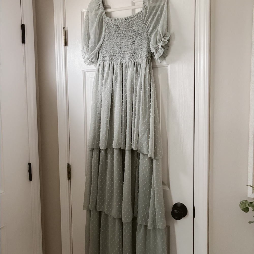 Indie Blue Willa Maxi Dress (sage swiss dot) - Brand New